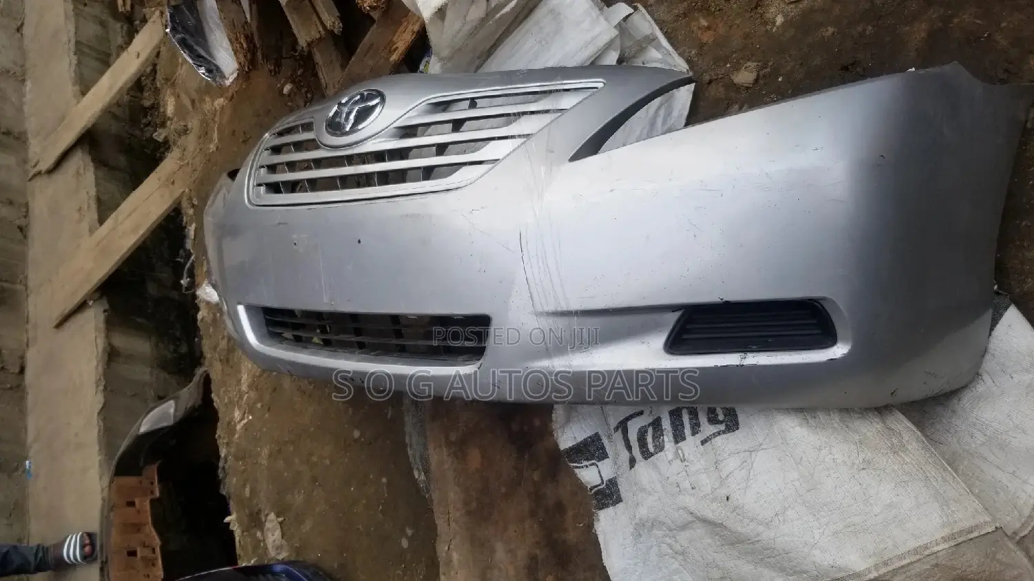 Complete Front Bumper Camry 2008