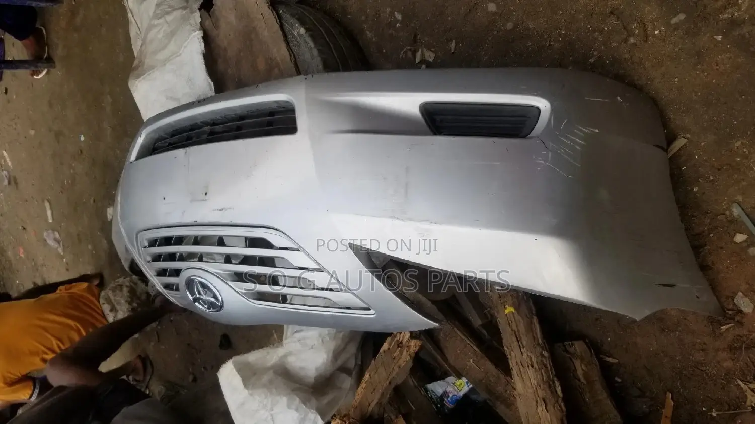 Complete Front Bumper Camry 2008