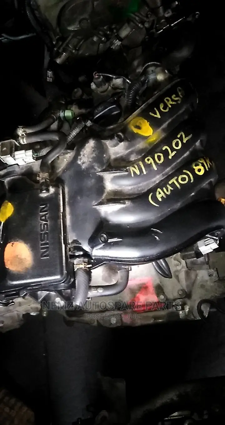 Almera 2013 Engine