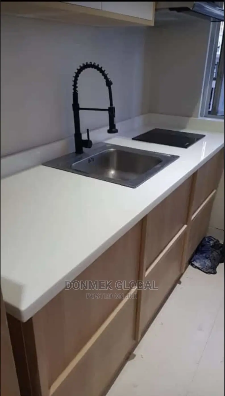 Quartz Kitchen Tops