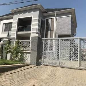 4bdrm Duplex in Gwarinpa Main for sale