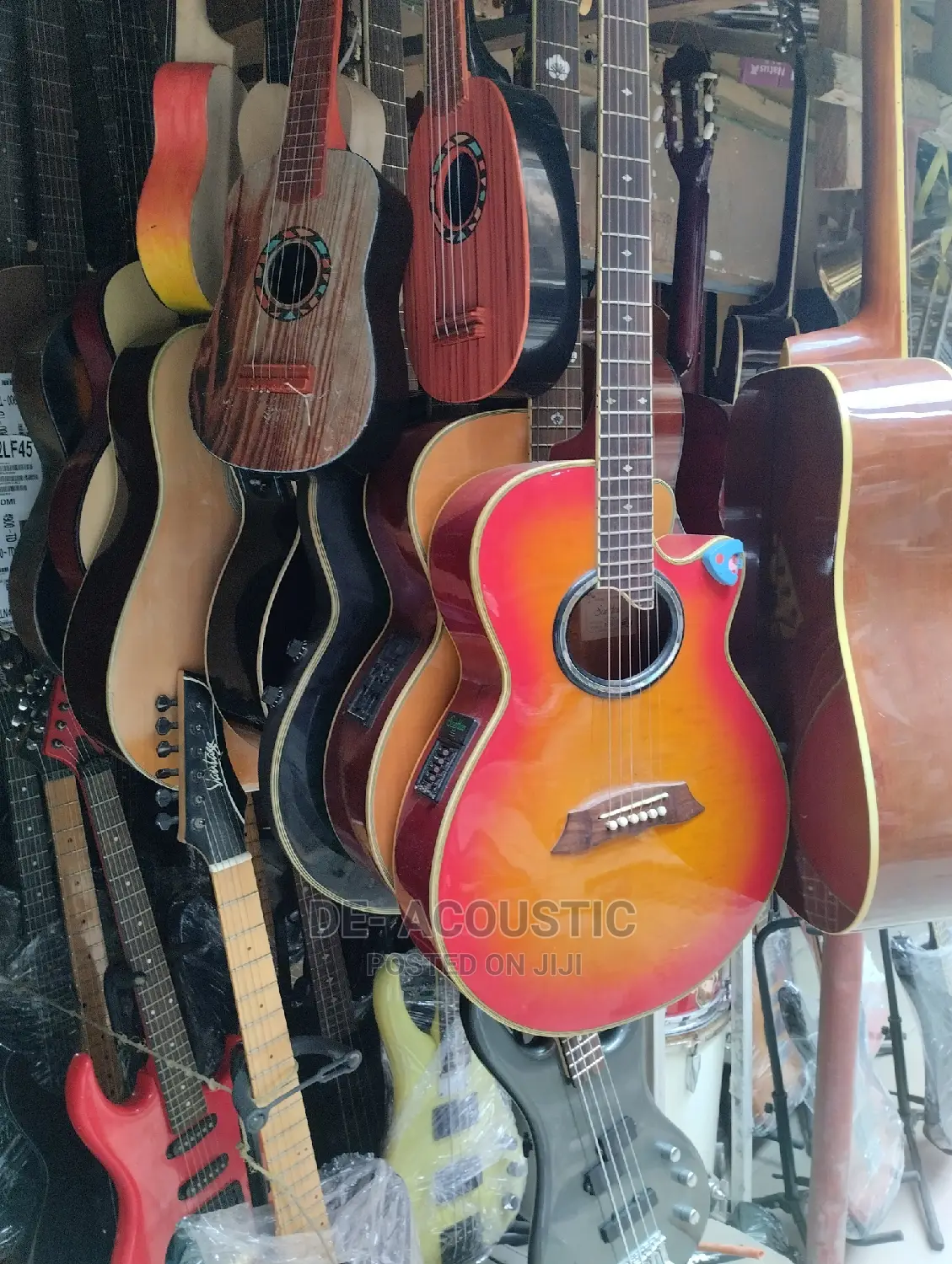 Acoustic Guitars at Wholesale Prices