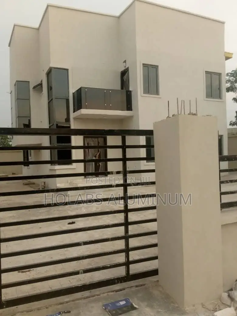 Glass Show Front House