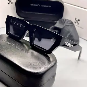 OFF-WHITE Top Notch Eye Wear Glasses Available in Store