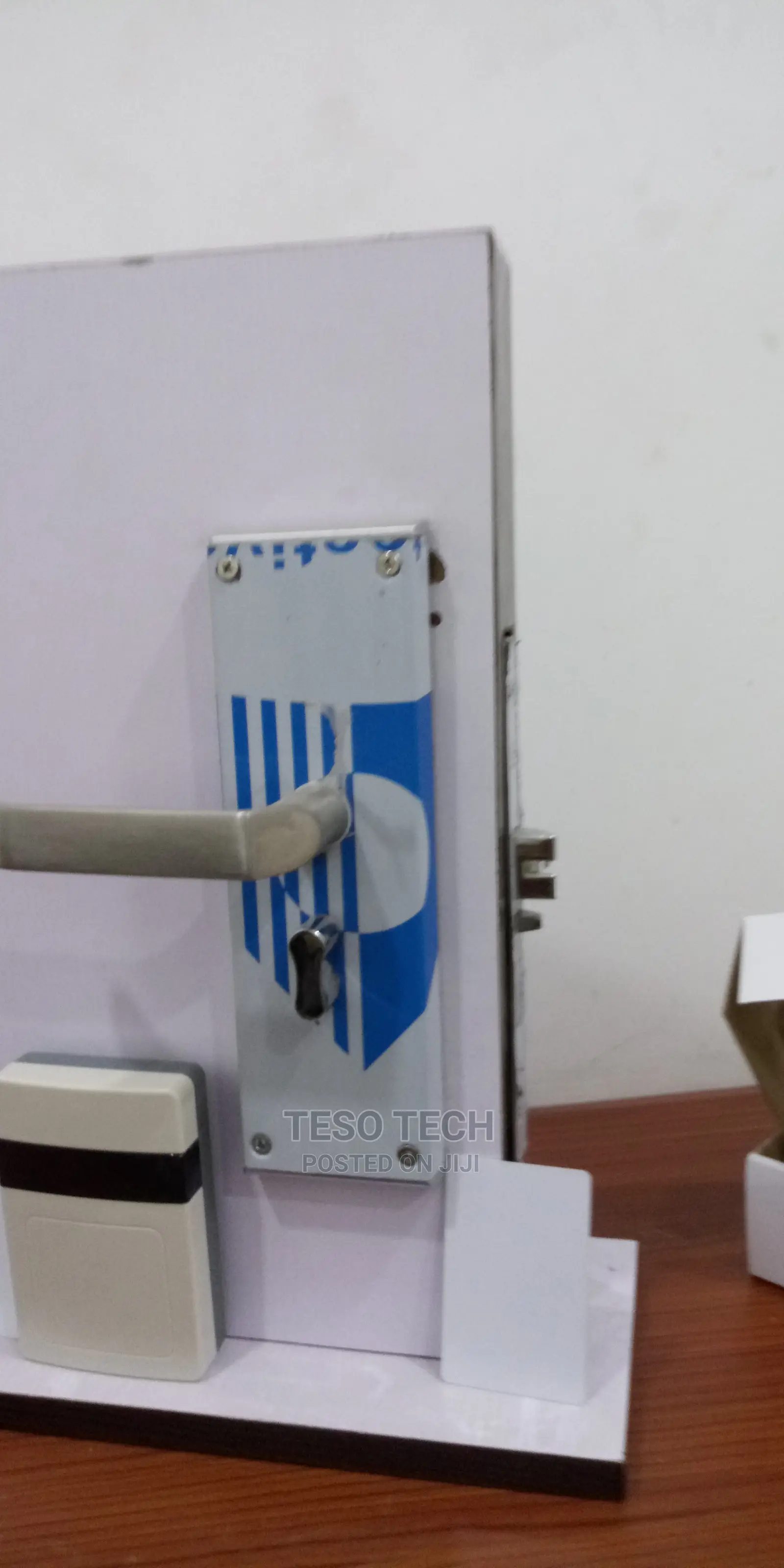 Installation Access Card Lock In Lagos