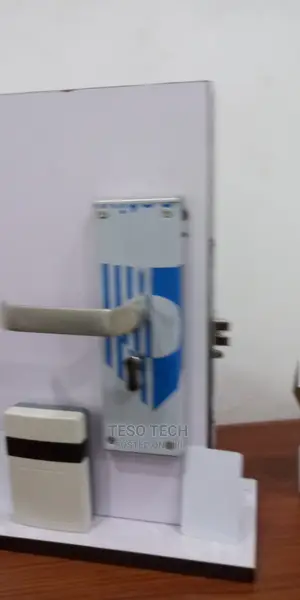 Automatic Access Card Lock by Teso Tech