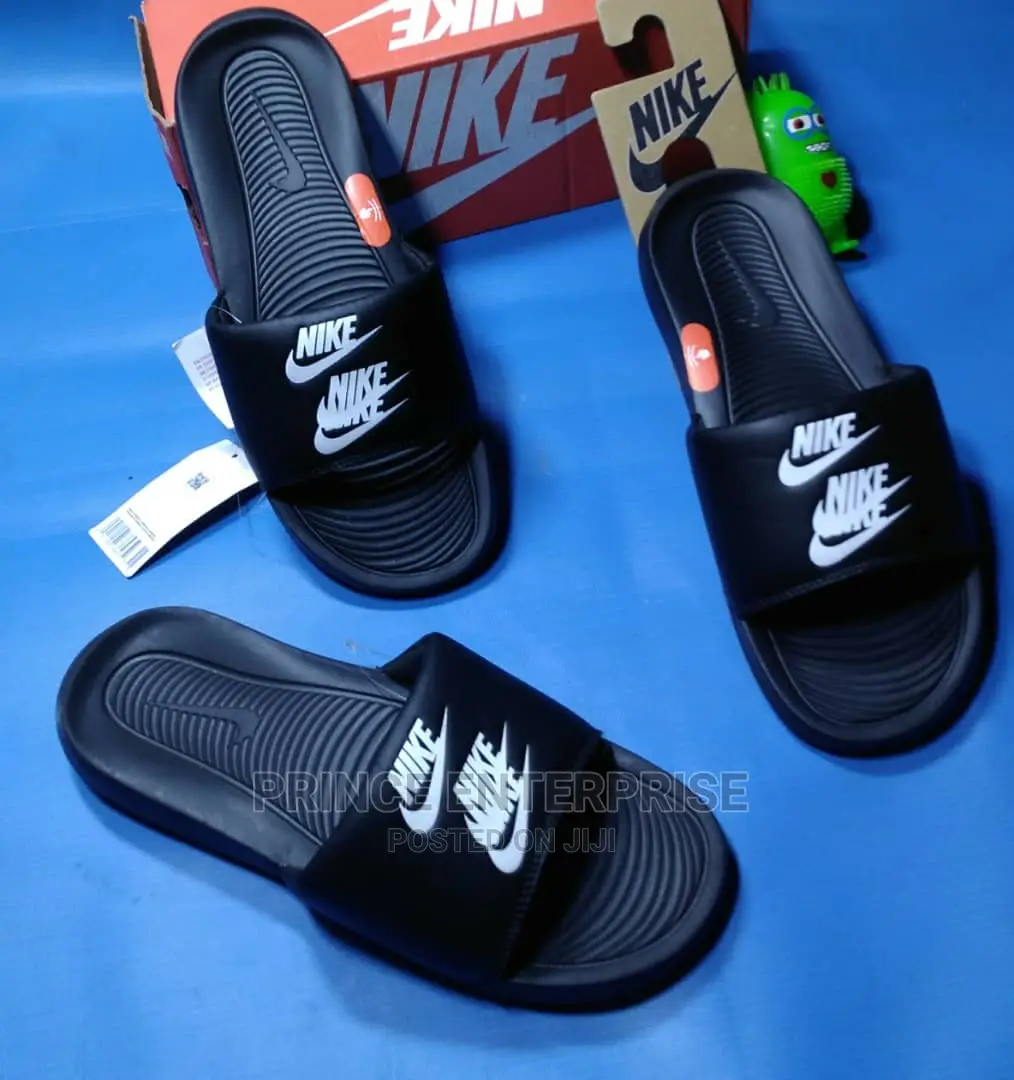 Adidas Duramo