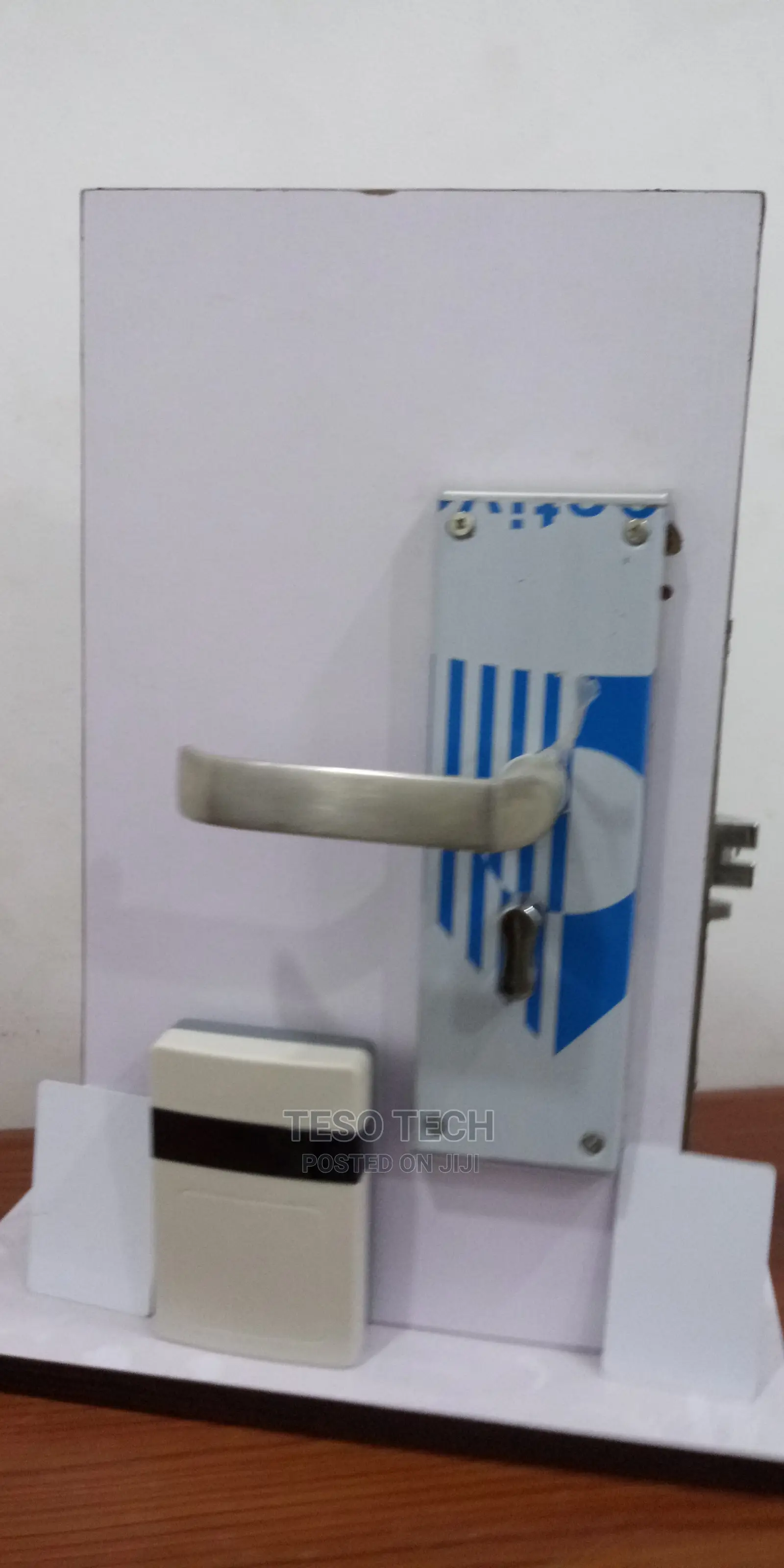 Quality Card Locks By Teso Tech