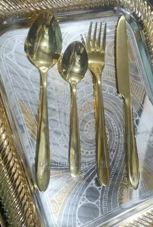 Unique Gold Spoon Set