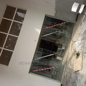 Top Grade Auto Entrance Door in Oron