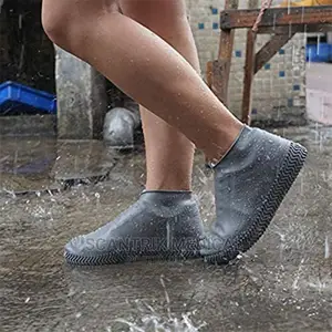 Waterproof Shoe Medical Supplies Equipment
