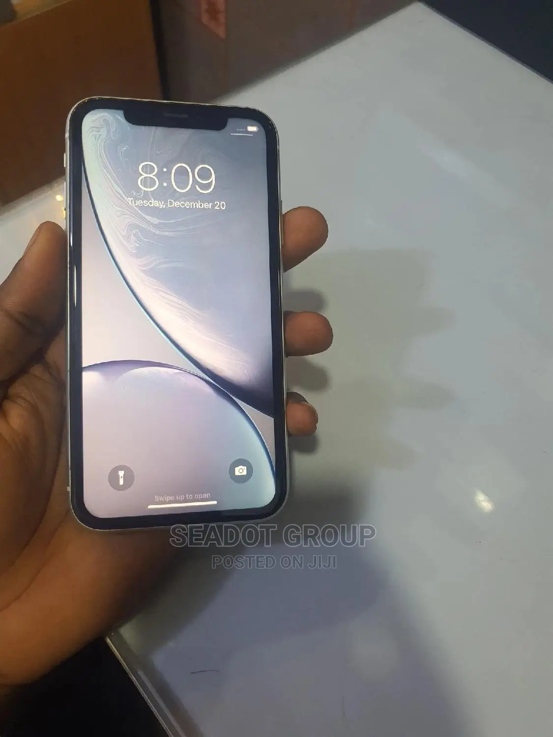 Apple iPhone XR 128 GB White