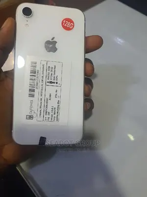 Apple iPhone XR 128 GB White