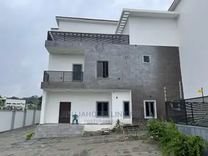 5bdrm Duplex in Guzape Abuja for sale