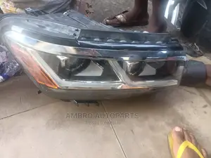 Head Lampvolkswagen Atlas 2022