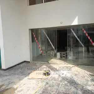 Top Grade Auto Entrance Door in Onitsha