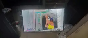 Hisence Smart 43inches