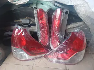 Rear Light's Honda CR-V 2013