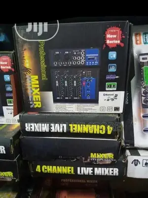 4 Channel Mixer Yamaha F4