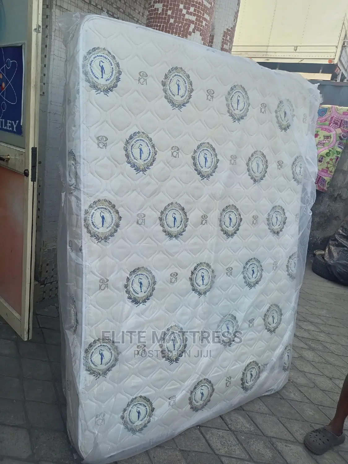 Foreign Duvet