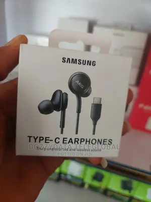Photo - Samsung Type C Earphones
