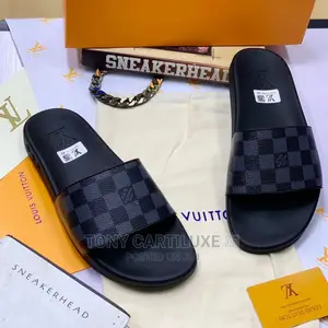 *Louis Vuitton Waterfront Monogram Slides