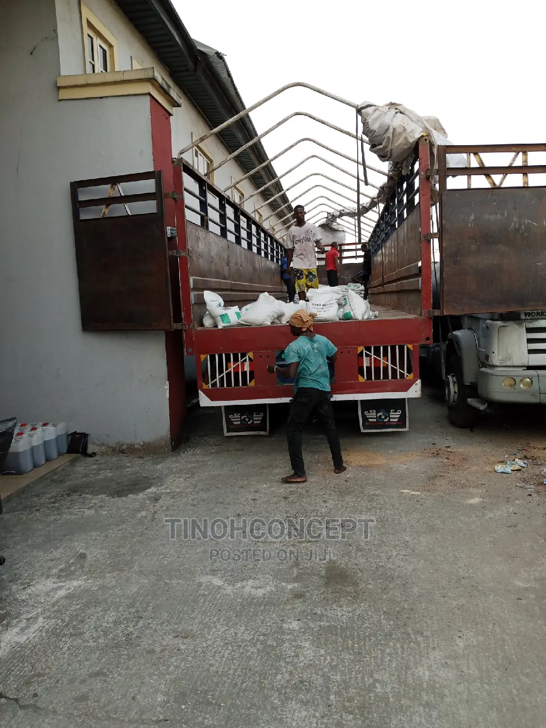 Truck for Hire and Logistics Services