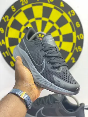 Nike Air Zoom Winflow Black/Grey