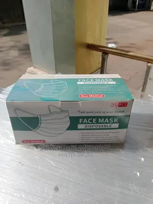 3 Ply Surgical Face Mask Protective Layer
