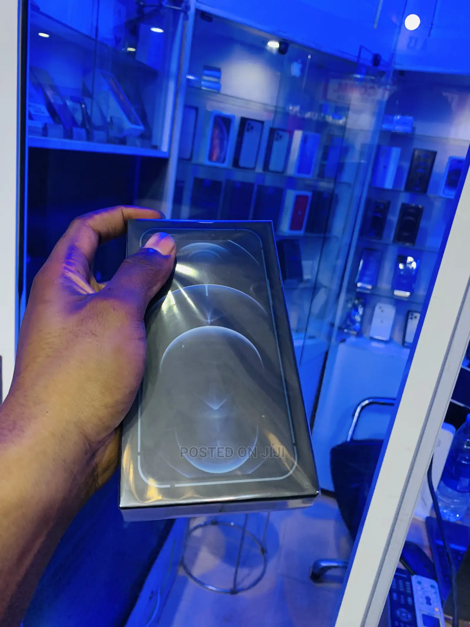 New Apple iPhone 12 Pro Max 256 GB Blue