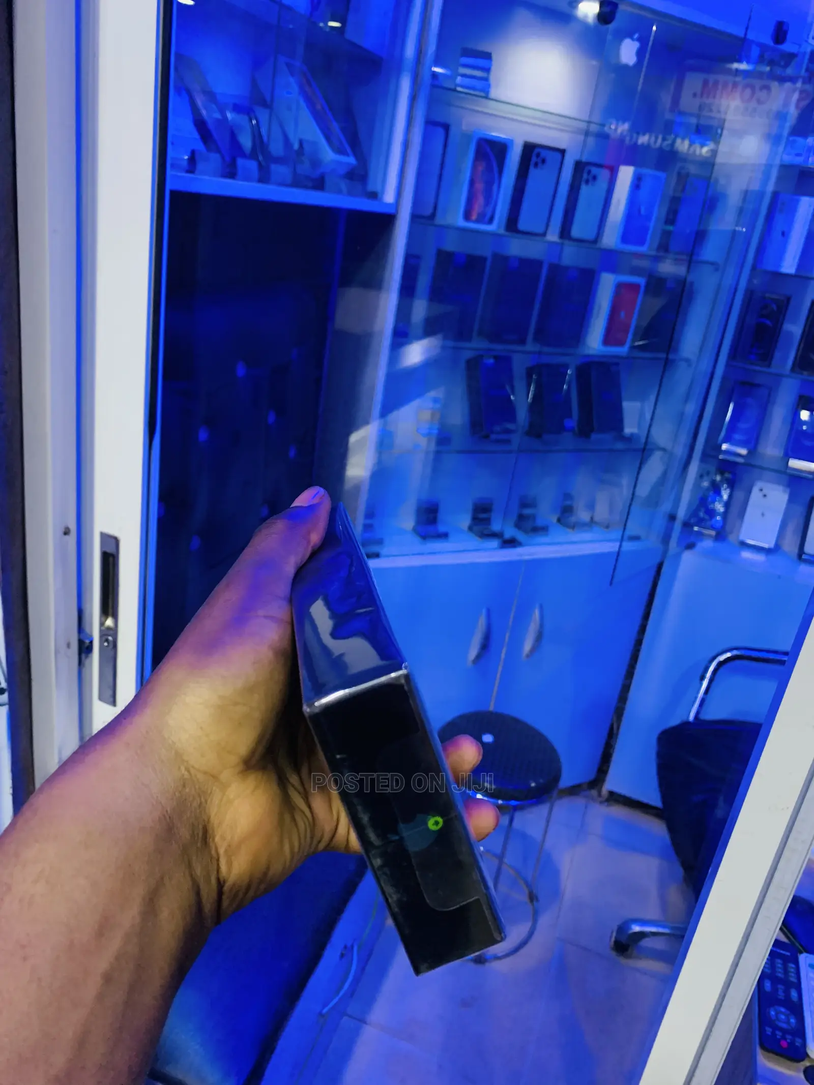 New Apple iPhone 12 Pro Max 256 GB Blue