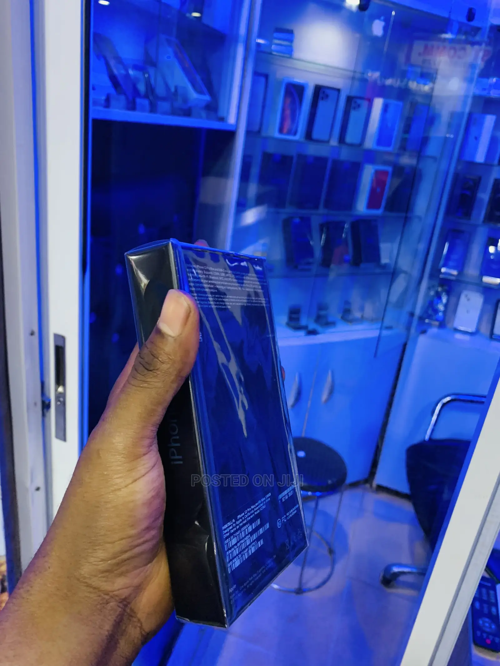 New Apple iPhone 12 Pro Max 256 GB Blue