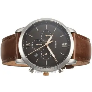 Original FOSSIL Leather Strap Watch Available in Store