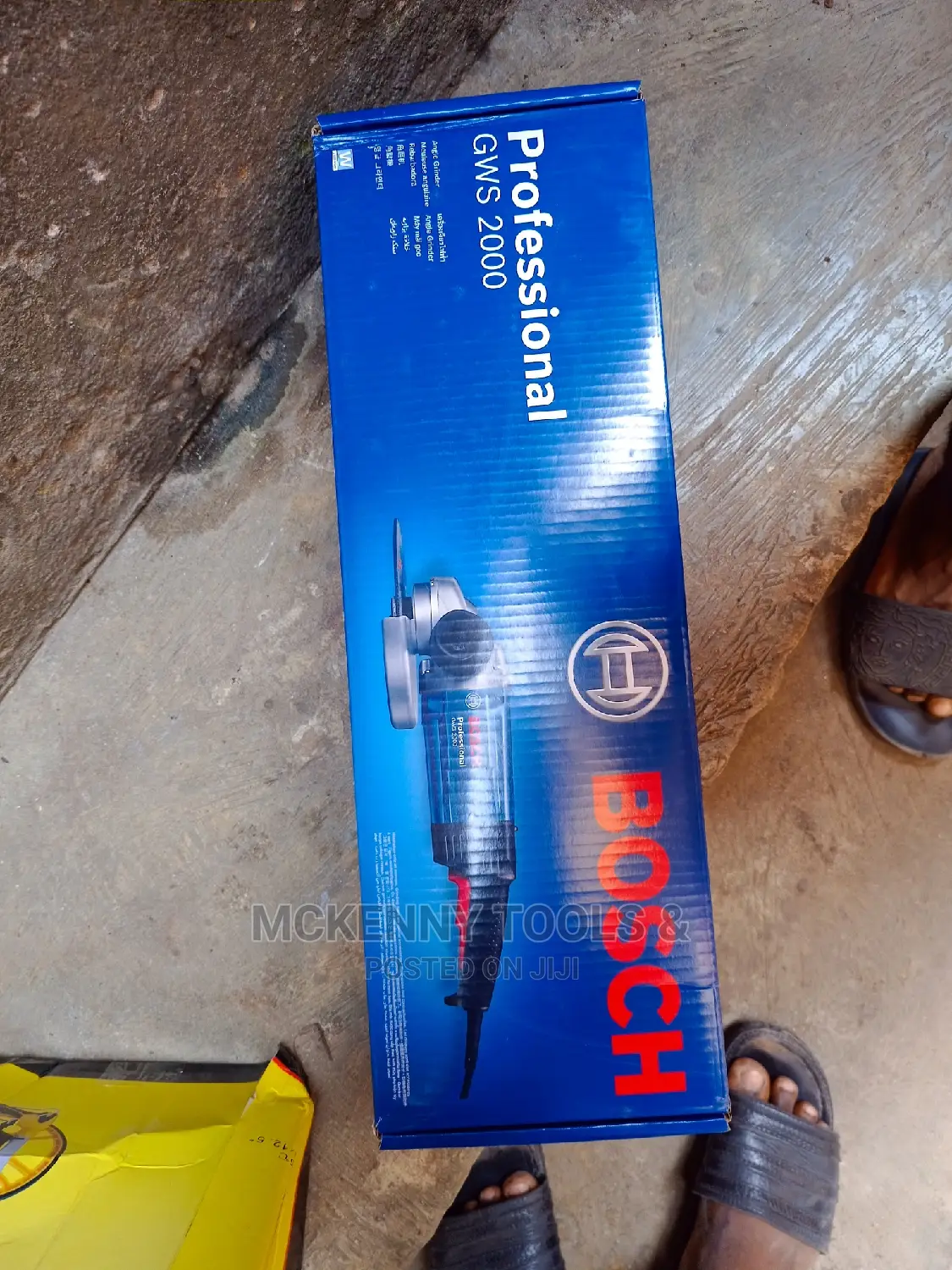 Bosch Gws2000-230 Angle Grinder 2000w