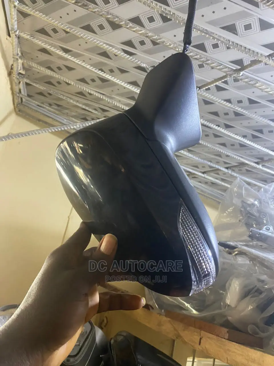 Side Mirror Venza