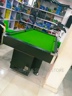 7ft Exclusive Foreign Coin Operated Snooker Table