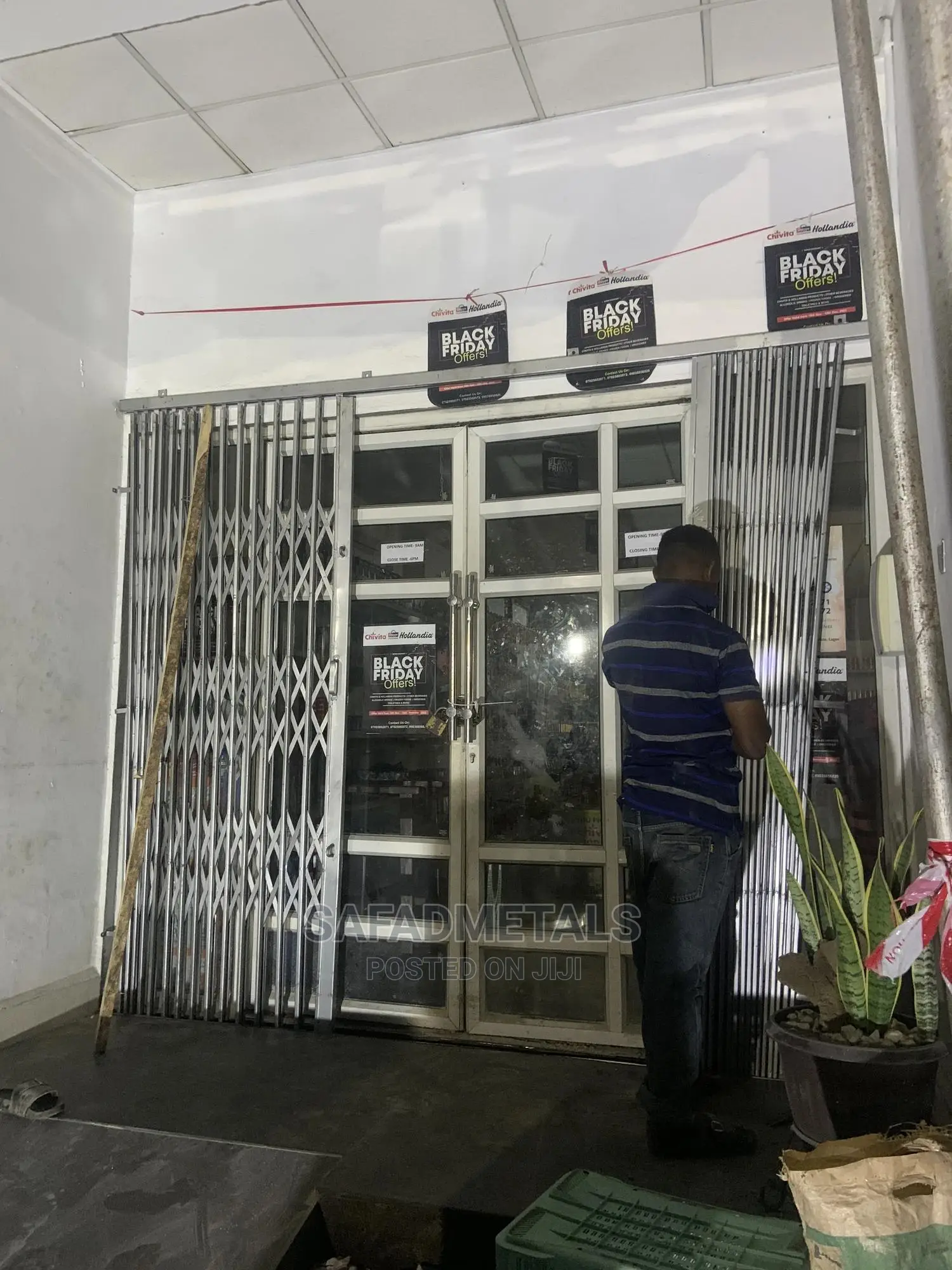 9ft Collapsible Gate
