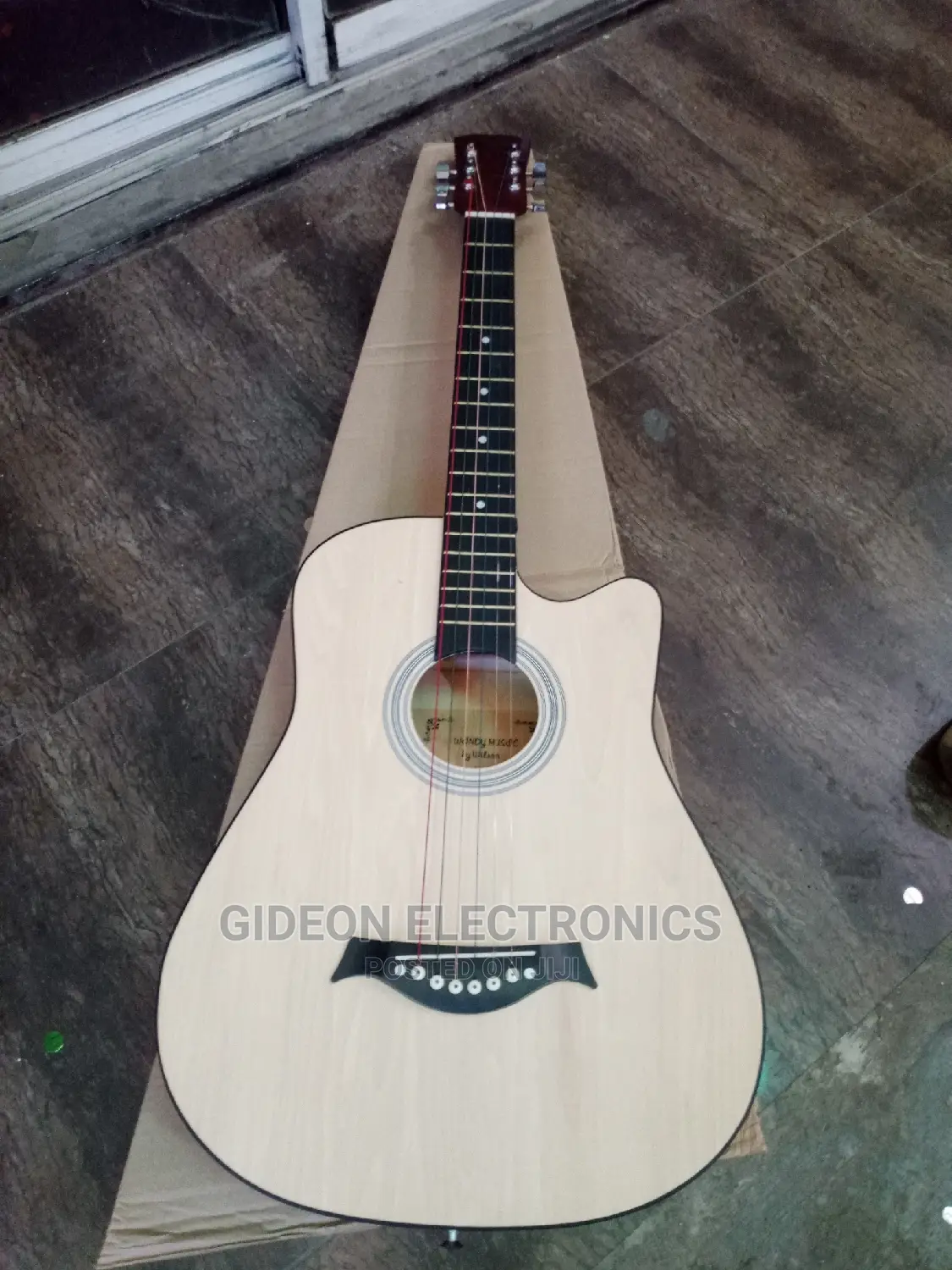Windy 38" Acoustic Guitar
