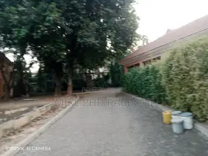 4bdrm Duplex in Old G.R.A Enugu for Sale