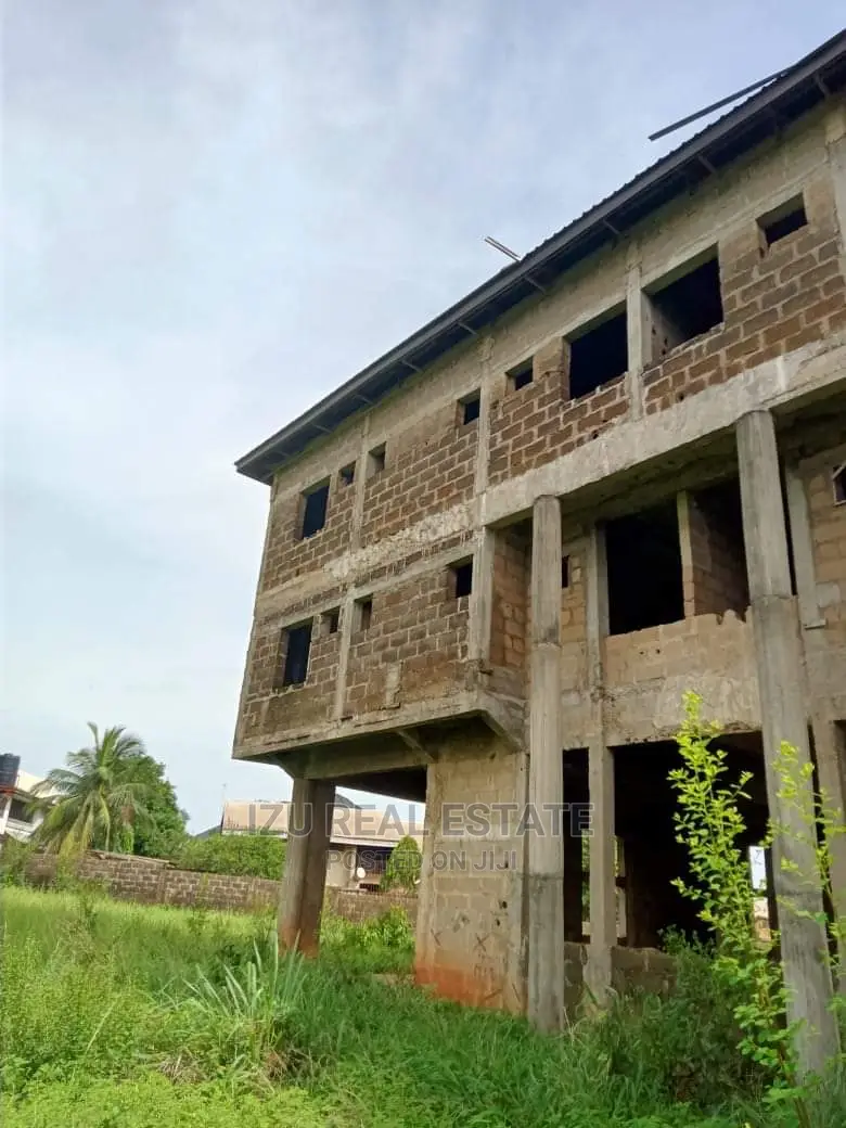 Hotel in Awka Commercial Property for Sale, Izu Real