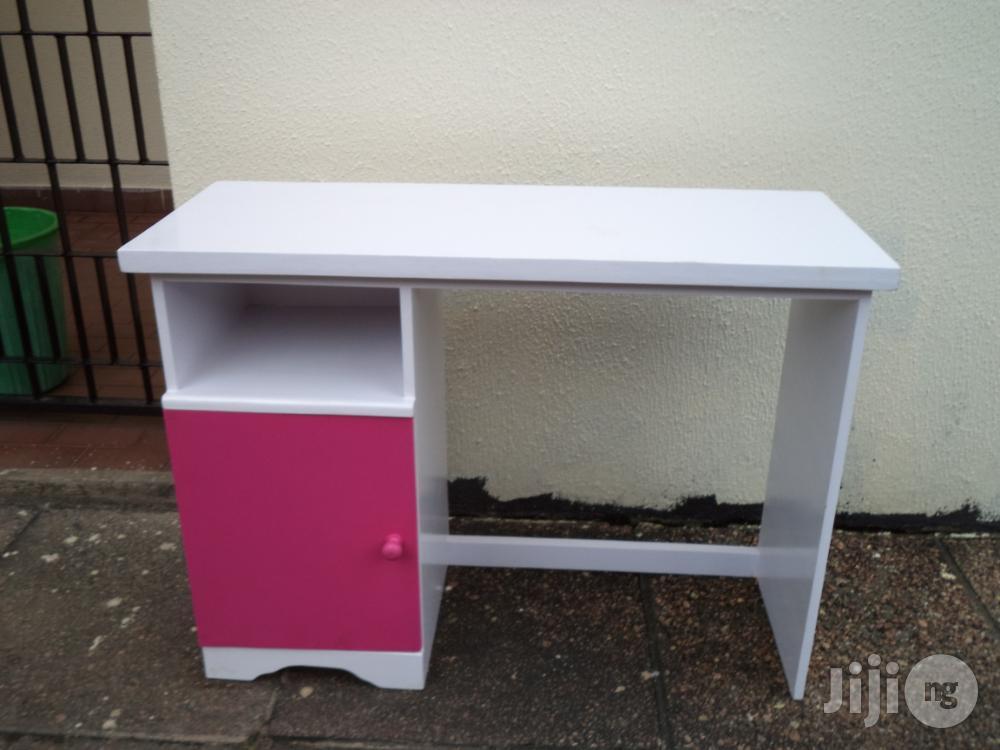 Kids Study Table