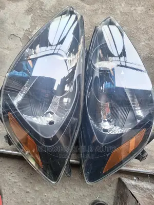 Headlamp Toyota Sienna 2003-2005 Tinted
