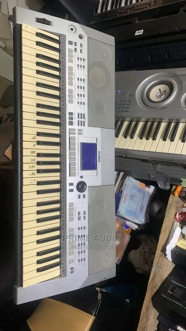 Yamaha Psr-S500 ジャンク品 SOLO Yamaha PSR-S500 Usato | Musicanova | Vendita Strumenti