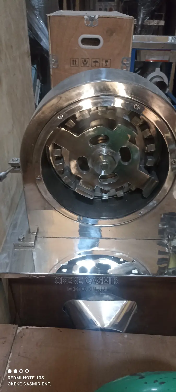 Powder Grinder 300kg/Hr