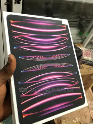 New Apple iPad Pro 12.9 (2021) 128 GB