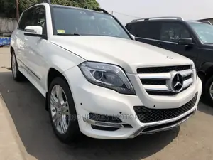 Mercedes-Benz GLK-Class Base GLK 350 4dr AWD 4MATIC (3.5L 6cyl 7A) 2015 White