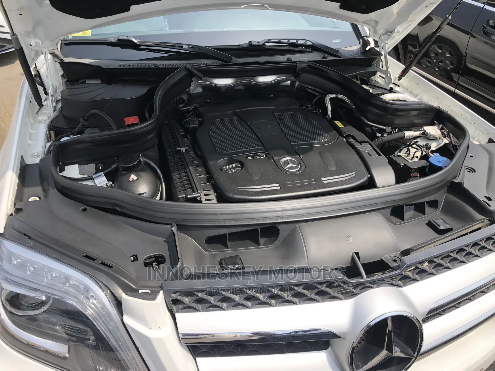 Mercedes-Benz GLK-Class Base GLK 350 4dr AWD 4MATIC (3.5L 6cyl 7A) 2015 White