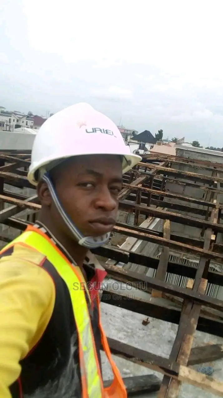 You Need a Bricklayer Call Me
