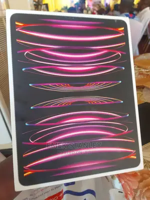 New Apple iPad Pro 12.9 (2022) 1 TB Gray