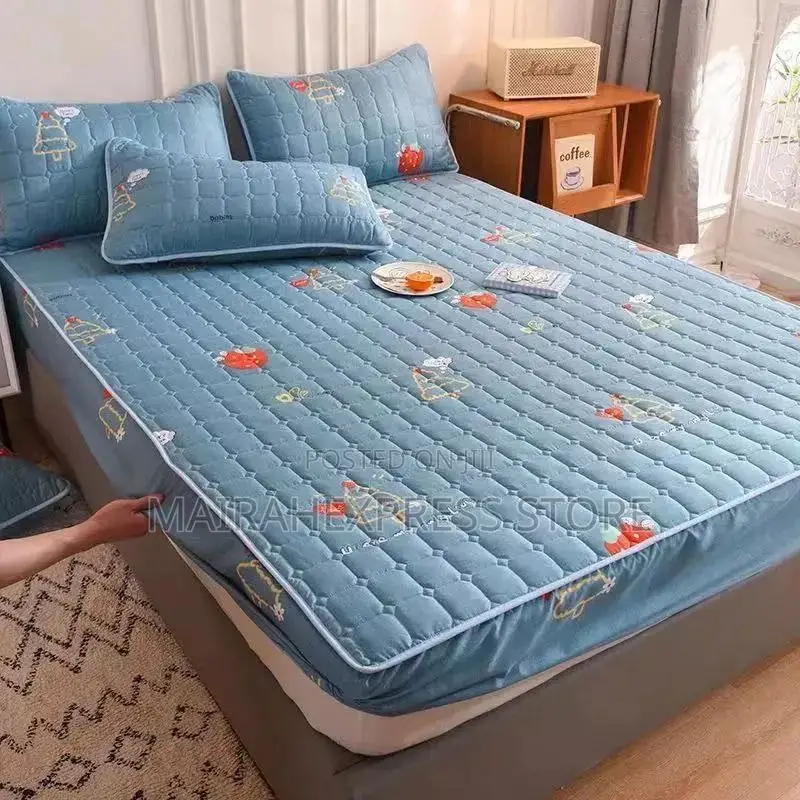 Water Proof Bed Cover With 2 Pillow Case